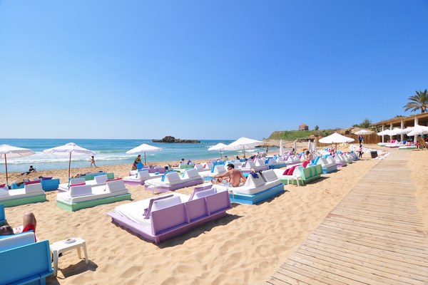 Easter Celebration At Edde Sands